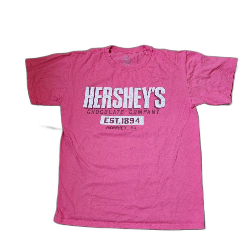 Hershey Chocolate Co. T-Shirt – Women’s Medium – Pink Graphic Tee